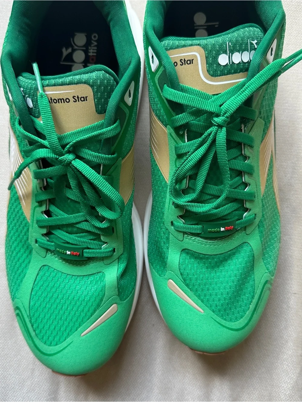 Diadora lightweight trainers